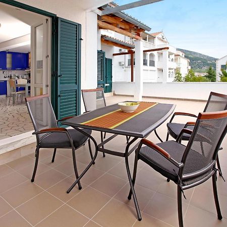 Apartments Mel Bol Bagian luar foto